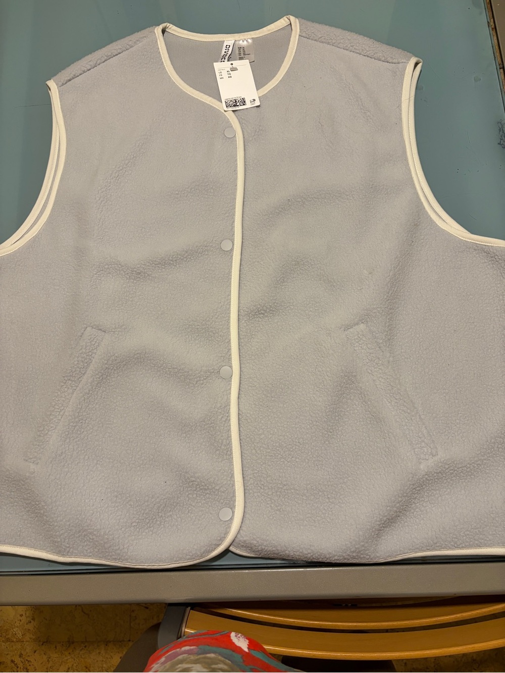 H&M Light Gray Fleece Vest with Cream Trim
